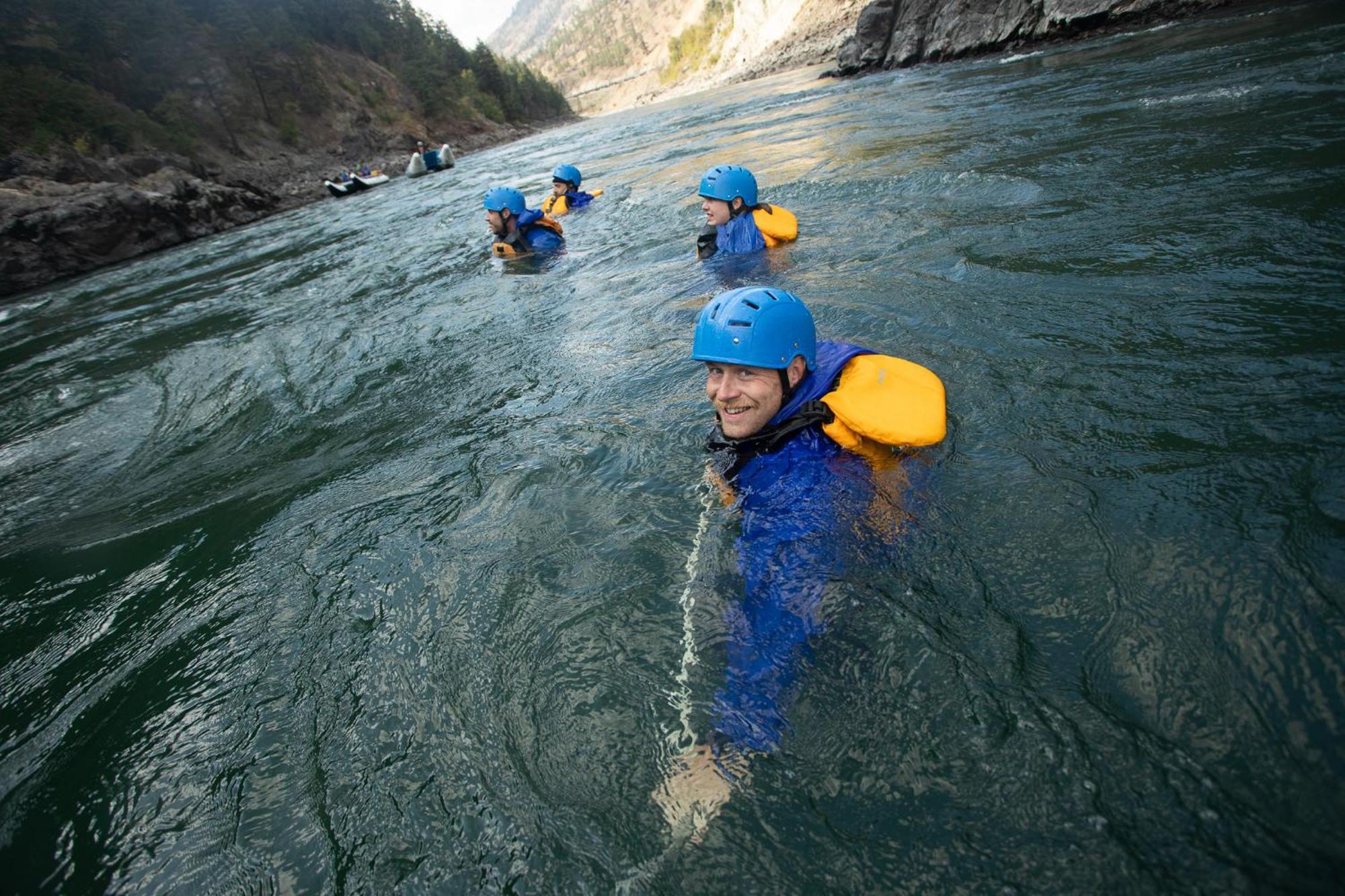 Kumsheen Rafting Resort Lytton Extérieur photo